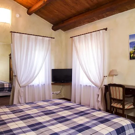 Naturaverde * Σενιγκάλια