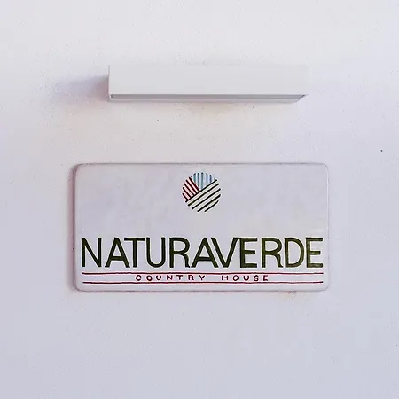 Κατάλυμα σε φάρμα Naturaverde