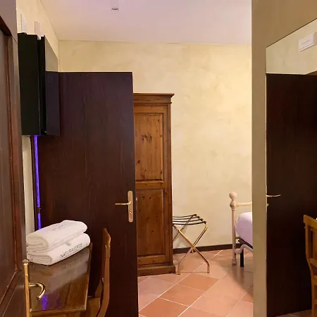 Naturaverde * Σενιγκάλια