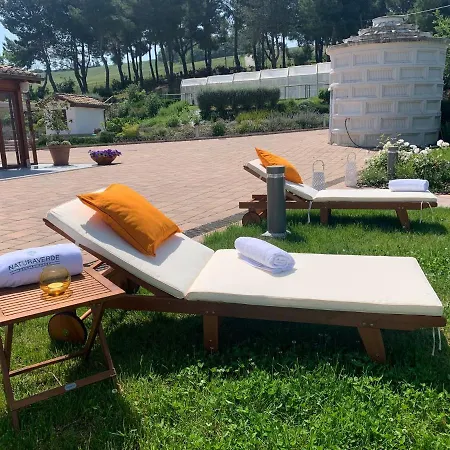 Κατάλυμα σε φάρμα Naturaverde